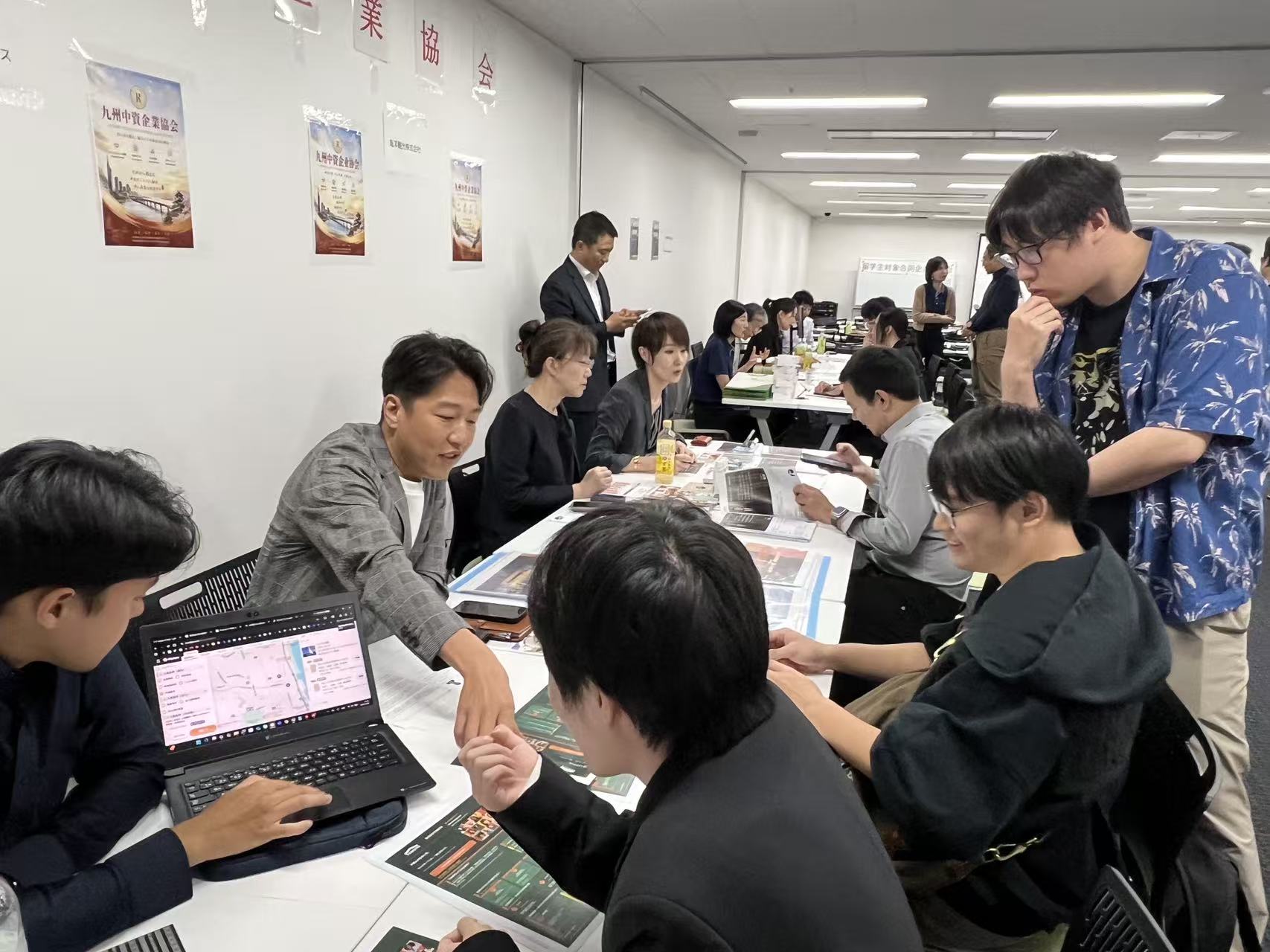 外国人留学生対象合同企業説明会の会場風景
